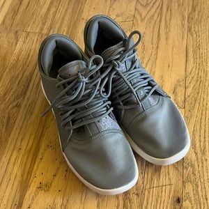 Air Jordans AJ7314-003 youth 5.5